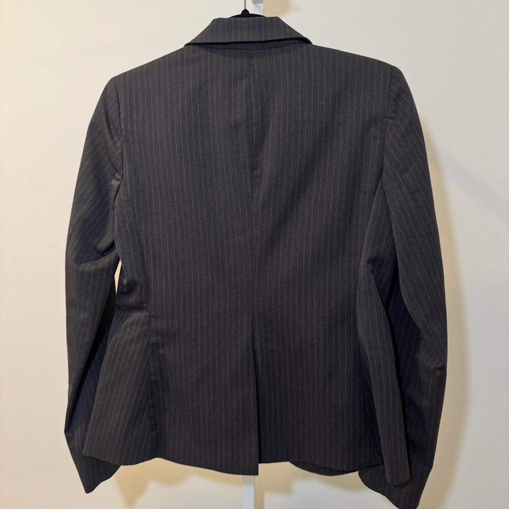 New York & Company Women Pinstripe Blazer & Pants Suit Size 4 Grey Career Work - Picture 3 of 9